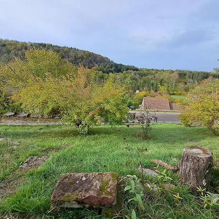 Cosy House In Picturesque Jura *